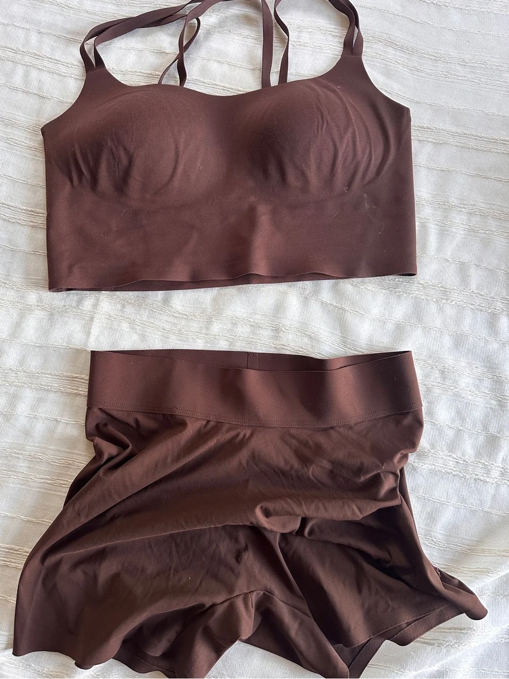 Brown bralette & matching biker shorts
XL & L - Picture 1 of 1